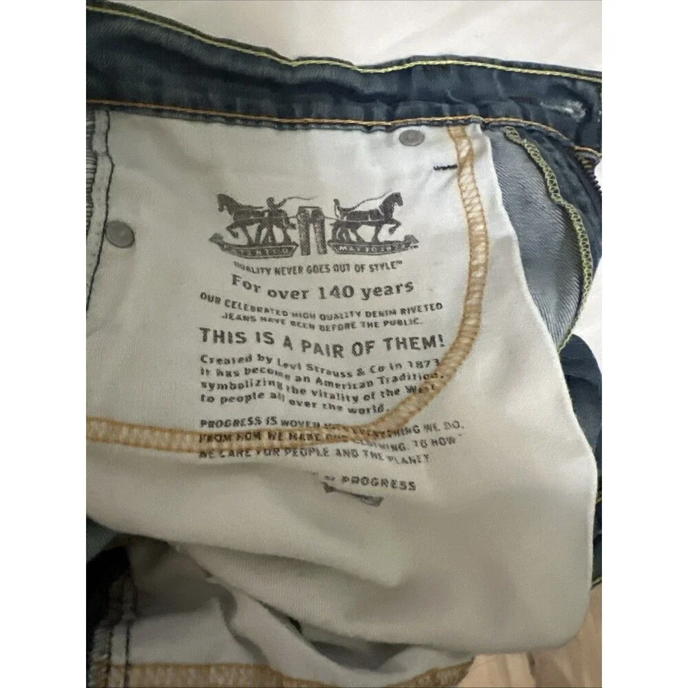 Levi's Men's Jeans 511'‎ W33 L34 Distressed